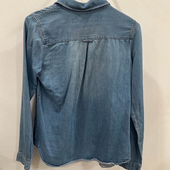 COTTON ON BUTTON DOWN JEAN BLOUSE - Picture 2 of 2
